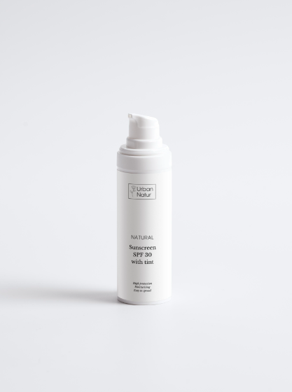 Protector solar SPF30 con color