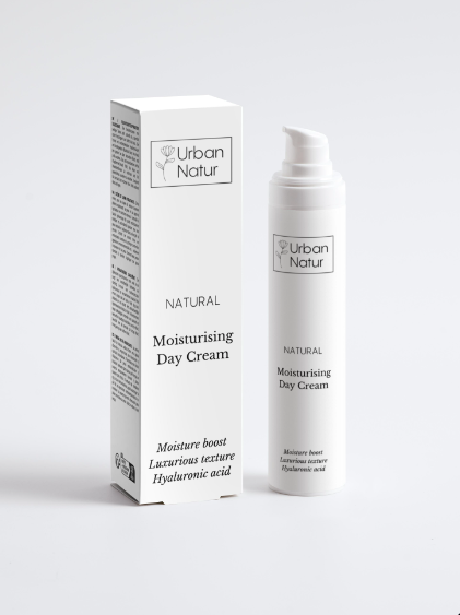Crema hidratante de día Urban Natur con envase y caja, cuidado diario equilibrante para una piel hidratada y confortable